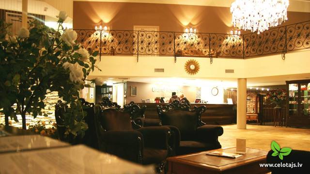 Grand-Rose-SPA-Hotel-interior-1.jpg