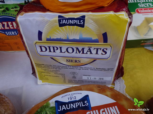 Diplomats_pusciets.JPG